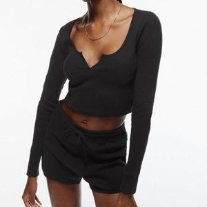 TNA Yellow thermal scoopneck